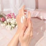 Crème Apaisante - Miel de Tilleul - Miel - Nourrit la peau - Pour les peaux sèches - Produit naturel - Secrets de Miel