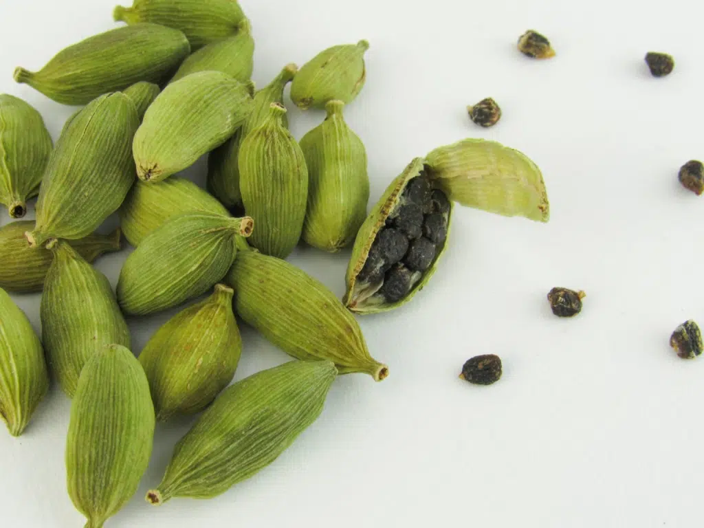 Quels sont les bienfaits de la cardamome ? 6 bienfait cardamomes